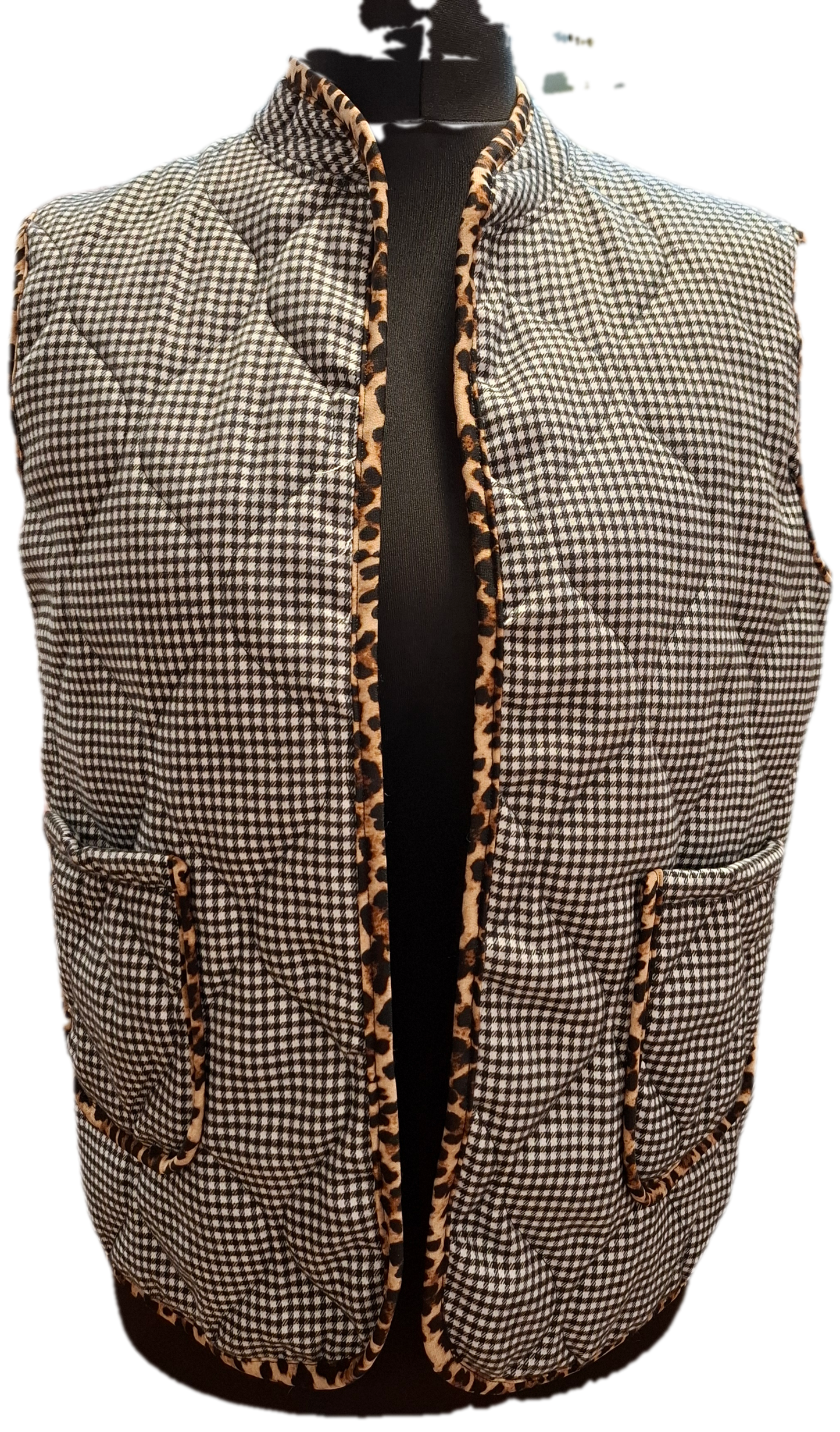 Dogtooth Check Quilted Gilet Leopard Print Detail
