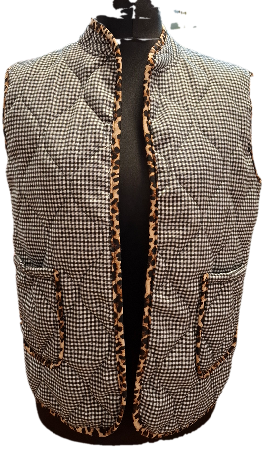 Dogtooth Check Quilted Gilet Leopard Print Detail