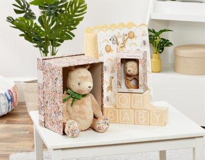 Signature Collection - A.A Milne's, Winnie The Pooh Soft Toy